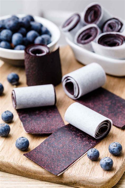 3-Ingredient Blueberry Fruit Leather - Healthy Substitute