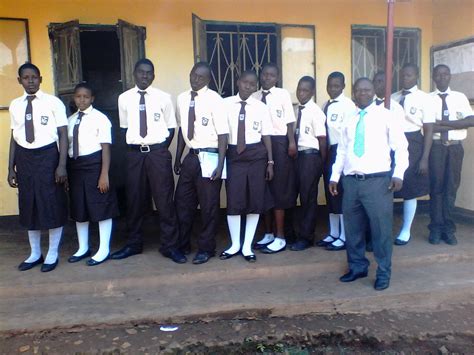 The David Tyler Trust International Projects: Uganda : Hermitage - new school uniforms and ...