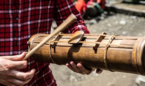 The Last Bamboo Musician in Abra - Travelogues from Remote Lands