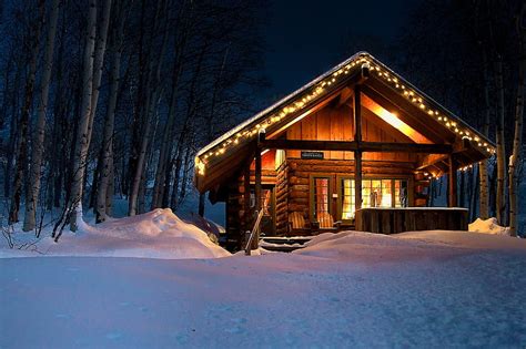 Cabin in snow, stars, trees, mountains, night, HD wallpaper | Peakpx