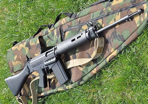 Self Loading Rifle L1A1: The European “Black Rifle” - Small Arms Review