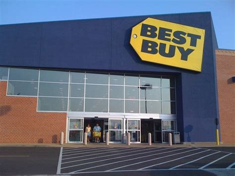 Best Buy Electronics - CLOSED - 10 Reviews - Electronics - 9450 Watson Rd, Crestwood, MO - Phone ...