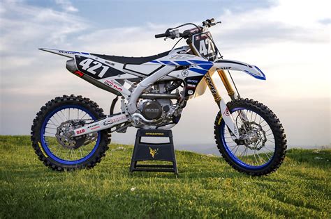 Yamaha 'Tonus White' Kit – OMXGraphics