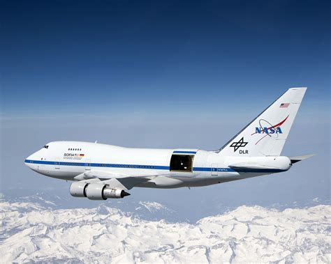 Space Exploration: Boeing 747 SOFIA - Global Aviation Resource - The Online Aviation Magazine