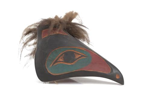 Lot - VINTAGE TLINGIT HAND CARVED WOOD RAVEN MASK