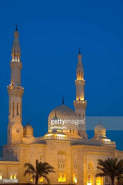 34 Jumeirah Mosque Night Stock Photos, High-Res Pictures, and Images ...