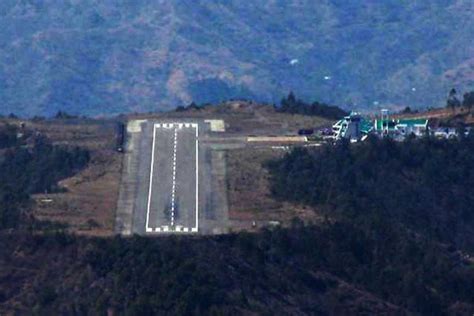 Shimla's table-top airport riskiest and needs expansion, say aviation ...