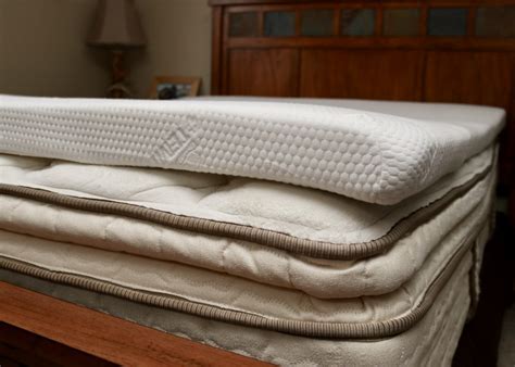 Give Mom The Gift Of A Good Night's Sleep With Tempur-Pedic's TEMPUR-Topper Supreme! {Review ...