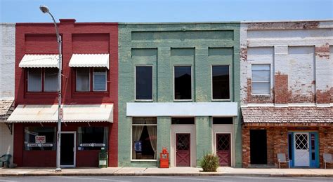 Historic downtown Tuscumbia, Alabama. Original | Free Photo - rawpixel