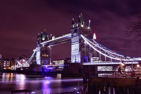 Download United Kingdom London Night Building Bridge Man Made Tower Bridge HD Wallpaper