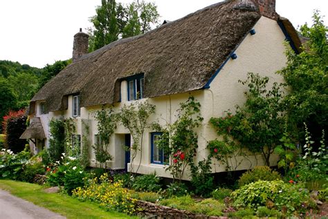 love&lilac: Somerset cottages | Small english cottage, Cottage house ...