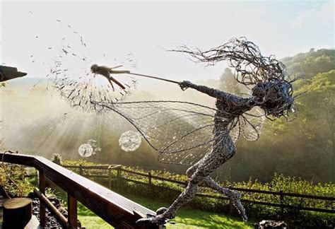 Wire Sculpture Inspired by Calder Puts Contemporary Spin on Wire Art