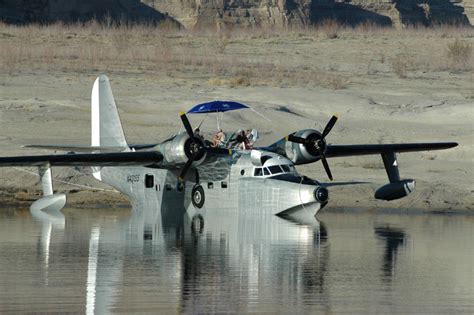 Grumman Albatross over Manhattan - Seaplane International