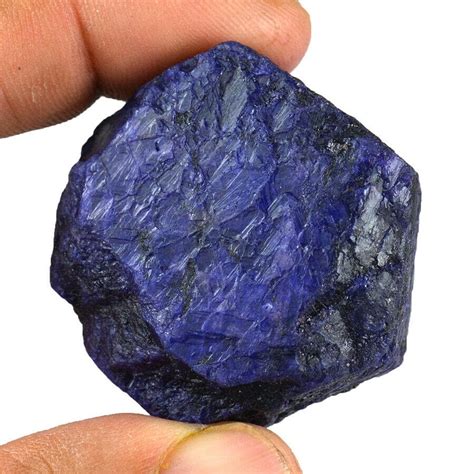 Sapphire: Meaning, Healing Properties, and Benefits