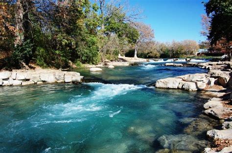 Beautiful Texas Hill Country - EtravelTrips