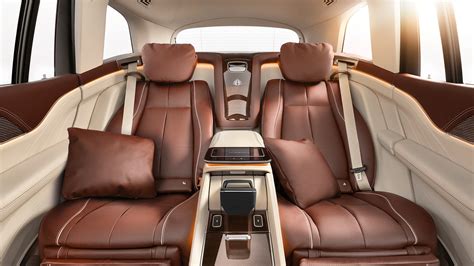 2021 Mercedes-Maybach GLS600 Interior Review: Time to Get Pampered