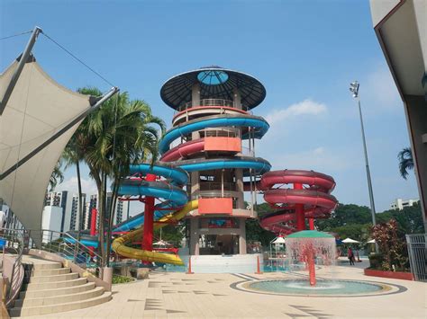 Jurong East Swimming Complex - Price, Opening Hours & Attire