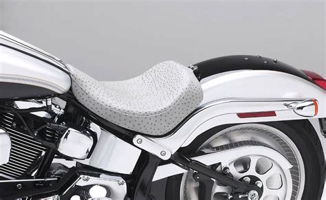 Corbin Motorcycle Seats & Accessories | HD Softail Deuce | 800-538-7035