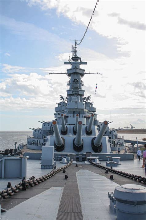 Visiting the USS Alabama Battleship in Mobile, AL - Flying Off The Bookshelf