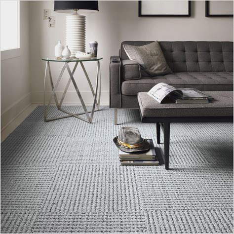 Modern Living Room Grey Carpet in 2020 | Floor rugs living room, Living ...