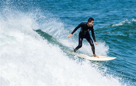 Surfer at Salt Creek : Surfing Pictures