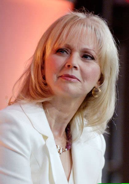 Shelley Long - Modern Family Wiki