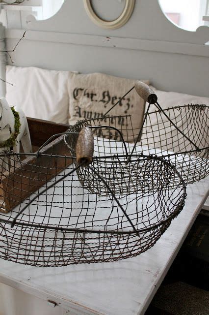 wire baskets . I like the simplicity of them. | Wire baskets, Vintage wire baskets, Basket