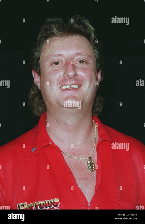 Eric bristow hi-res stock photography and images - Alamy