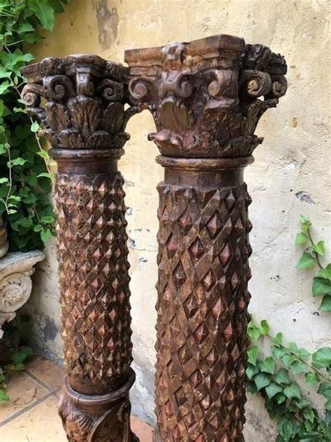 Proantic: Pair Of Renaissance Columns In Polychrome Wood 17th Century.