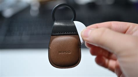 Nomad Leather Keychain review: A better AirTag keyring | AppleInsider