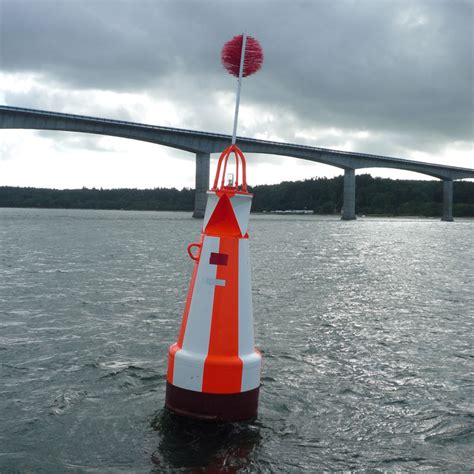 Safe Water Mark Buoys - MarineBuoy.com