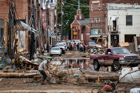 Hurricane Helene damage pictures show flooding, wind destruction – NBC ...