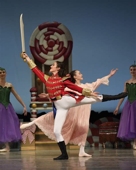 For the First Time Ever, Dayton Ballet Has a Female Nutcracker - Dance ...