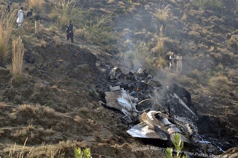 Crash Site Images Confirming JF-17 Thunder Crash | Pakistan Military Review