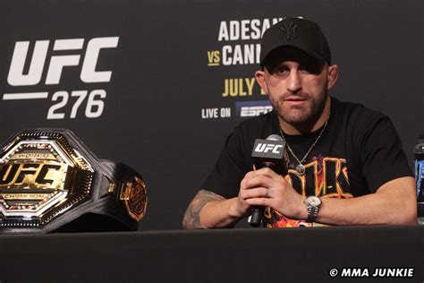 alexander-volkanovski-ufc-276-media-day-4 | MMA Junkie