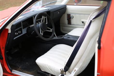 1977 Plymouth Volare Road Runner factory orange white interior - Classic Plymouth Volare 1977 ...