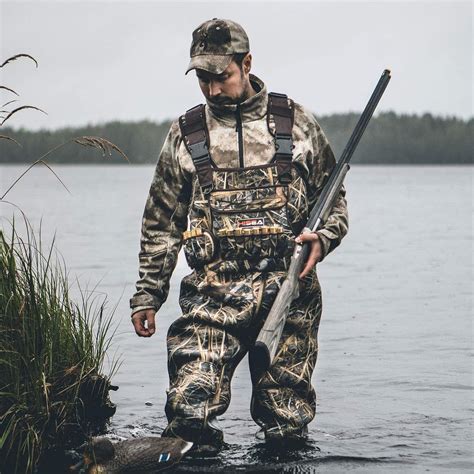 9 Best Duck Hunting Waders | American Gun Association