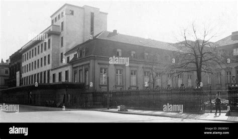 New reich chancellery hi-res stock photography and images - Alamy