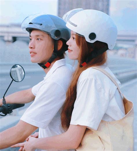 Dropship Light Weight Electric Motorcycle Helmet. (Electric Vehicle Occupant Helmet) to Sell ...