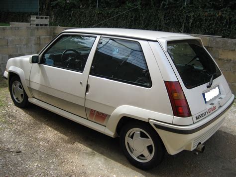 Fiche technique Renault Super 5 GT Turbo 1985-1987 - Auto titre