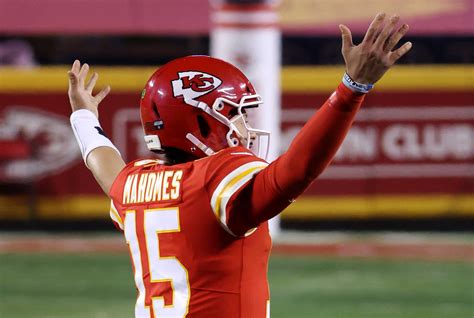 Patrick Mahomes set the mark for quarterback contracts