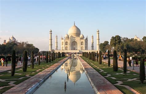 Taj Mahal tomb chamber editorial stock photo. Image of islam - 34541908