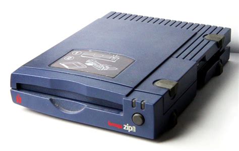 Iomega Zip: Using a 100MB SCSI Iomega Zip Drive to setup your 68k ...