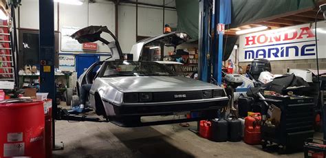 DeLorean with a LSx V8 – Engine Swap Depot