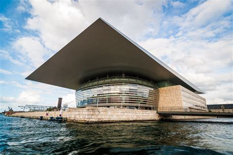 Copenhagen Opera House | Amazing buildings, Copenhagen, Architecture ...