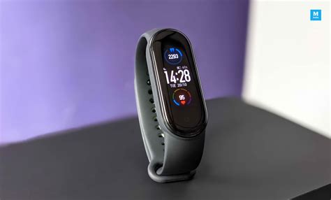 Xiaomi Mi Smart Band 5 Review: The Go-To Budget Fitness Tracker - Mi Band 5