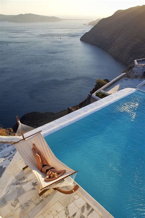 These Are The Most Spectacular Infinity Pools In Greece | Pool, Beautiful places, Favorite places