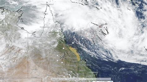 Weather Qld: Dire warning as Tropical Cyclone Kirrily set to intensify ...