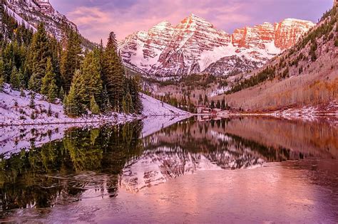 Maroon bells and Maroon lake at sunrise, beautiful, forest, mountain ...