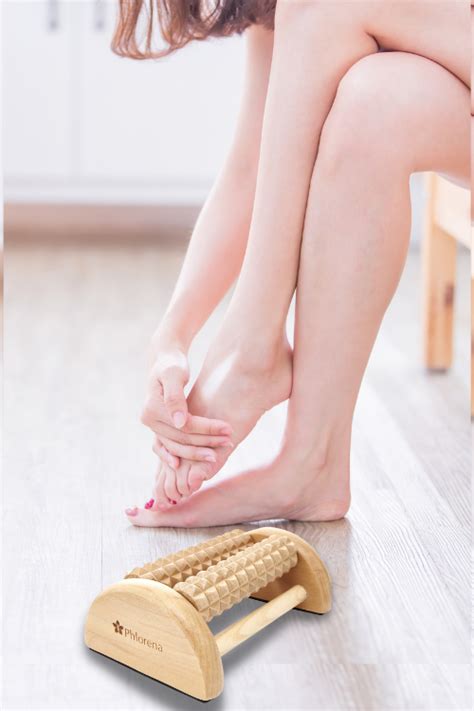 5 Benefits of a Wood Roller Foot Massager for Relaxation and Relief ...